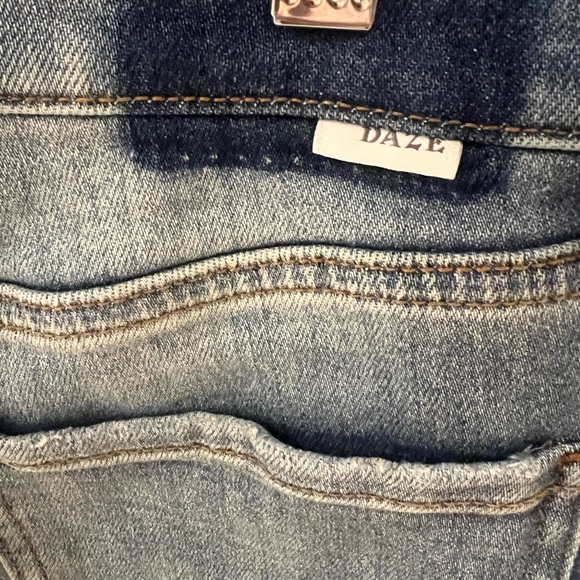 Daze Shy Girl High Waist Raw Hem Crop Flare Jeans - Picture 6 of 7